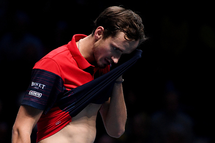 Медведев вылетел из полуфинала US Open