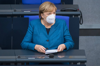Меркель предрекла Германии коллапс и ввела жесткий карантин